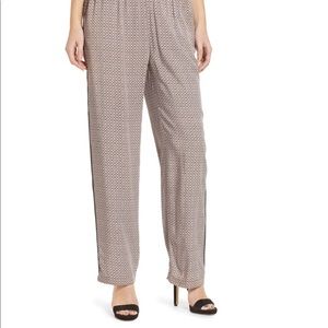 Chelsea 28 Easy Print Pants (Size 8)
